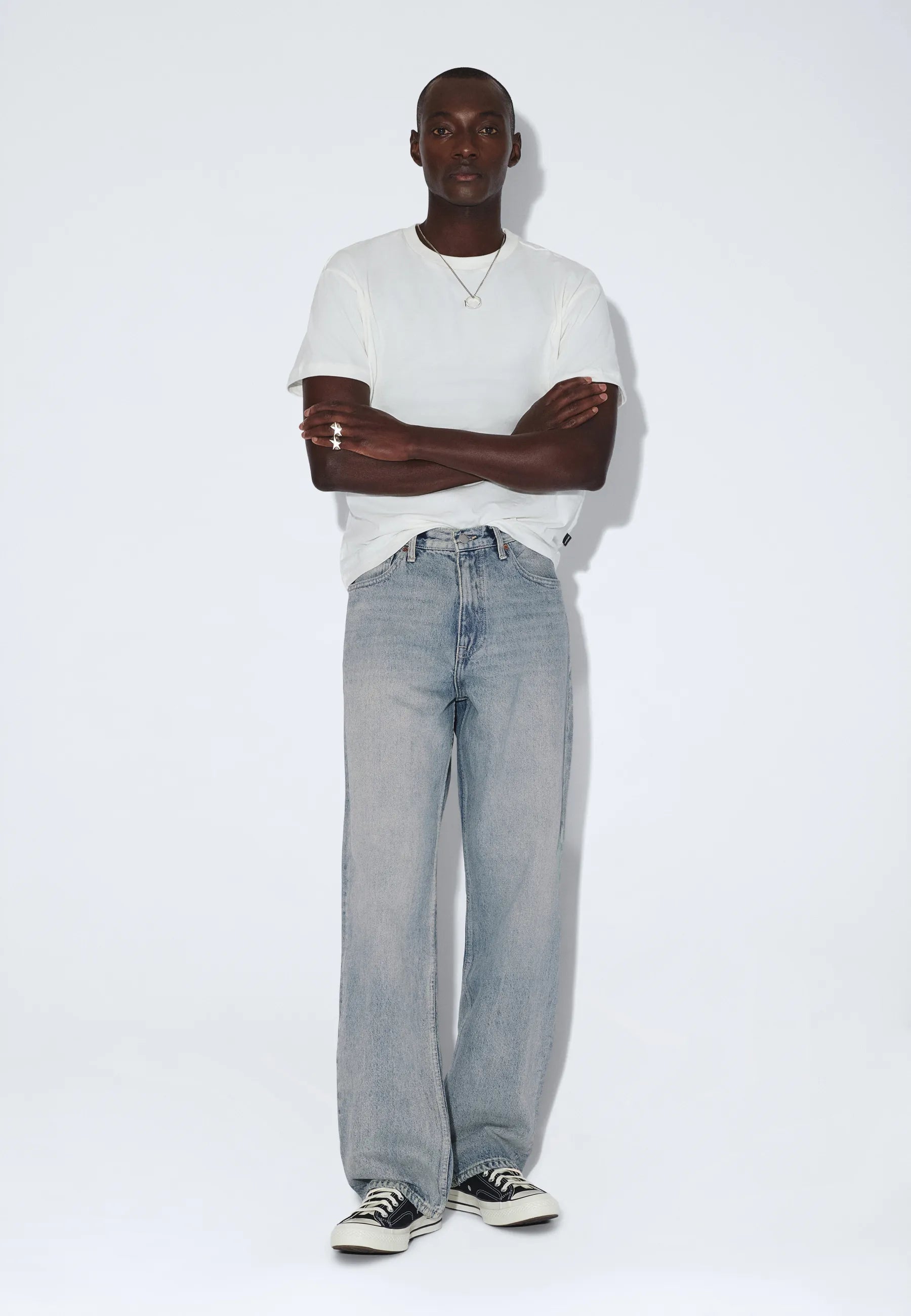 2110102M01_DrDenim_OmarRelaxed_DriftLightUsed_main_M1_3