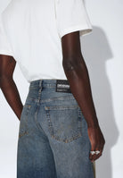 2110102M14_DrDenim_OmarRelaxed_StreamMidMudStains_main_M5_2