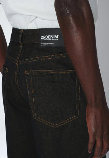 2110102M21_DrDenim_OmarRelaxed_KodiakRinse_main_M5