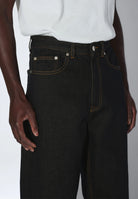 2110102M21_DrDenim_OmarRelaxed_KodiakRinse_main_M5_1