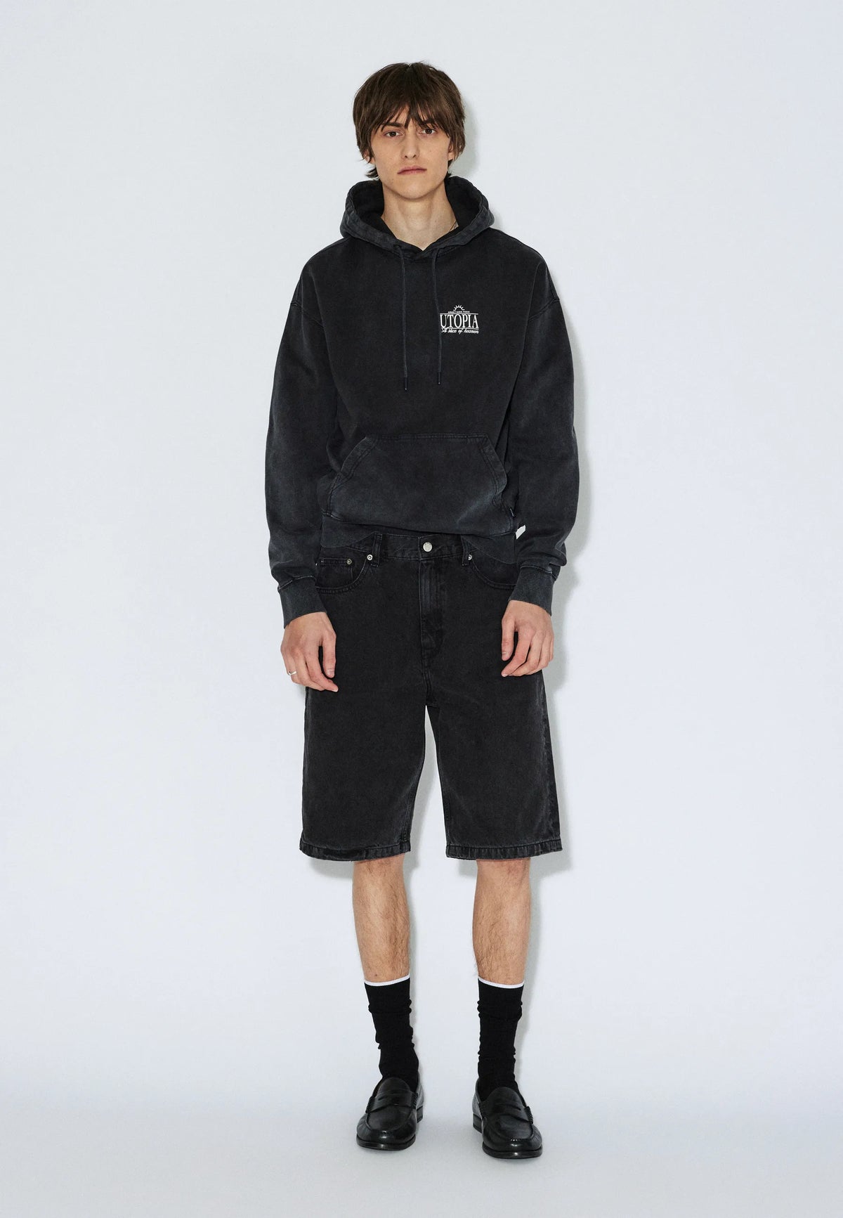 2110103A70_DrDenim_OmarRelaxed_WornBlack_Main_M1_2