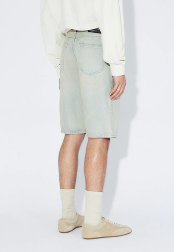 2110103M12_DrDenim_OmarShorts_StreamLightSand_Main_M4_1