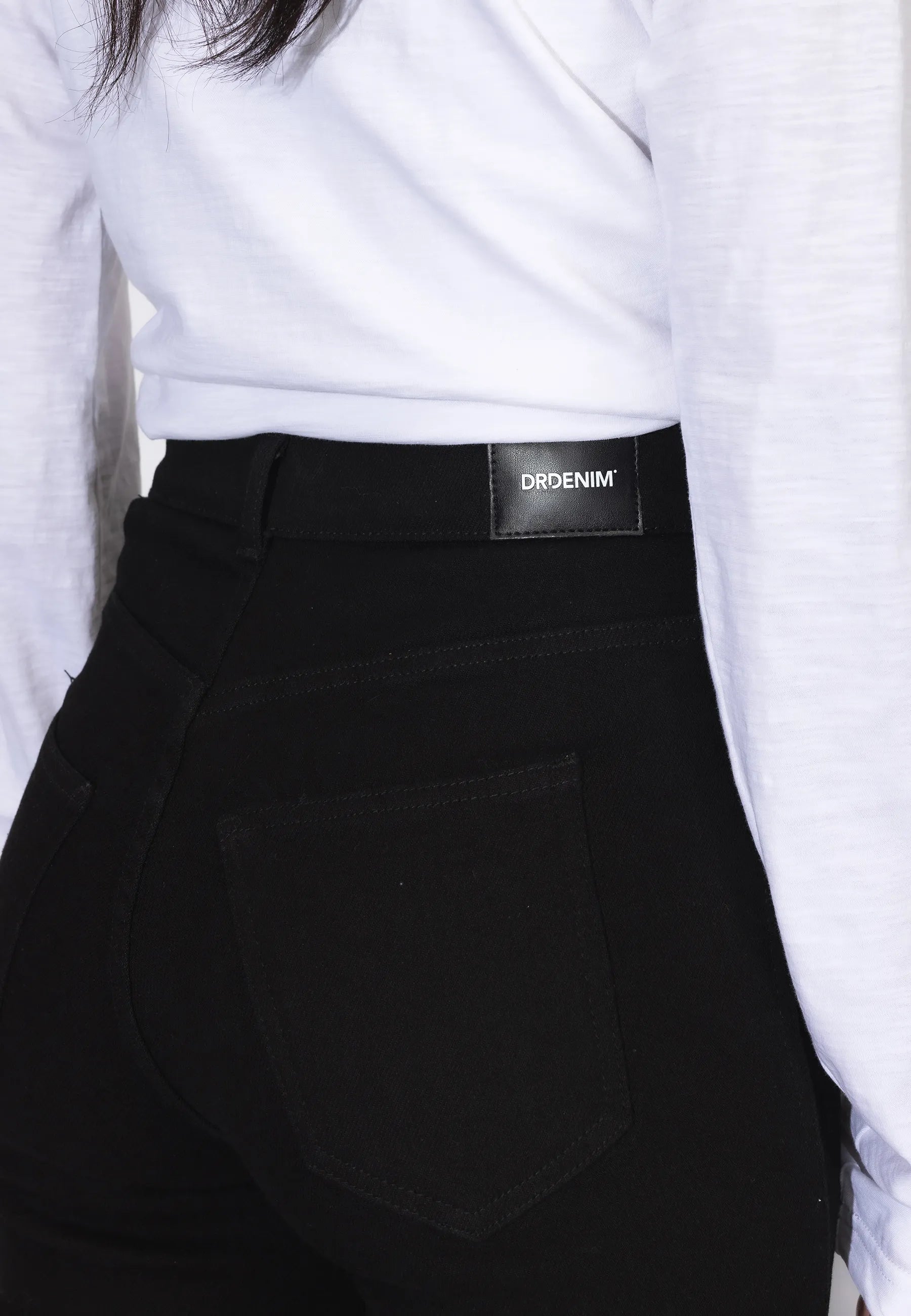 2130106099_DrDenim_MoxyHighStraight_SolidBlack_Main_W5_2