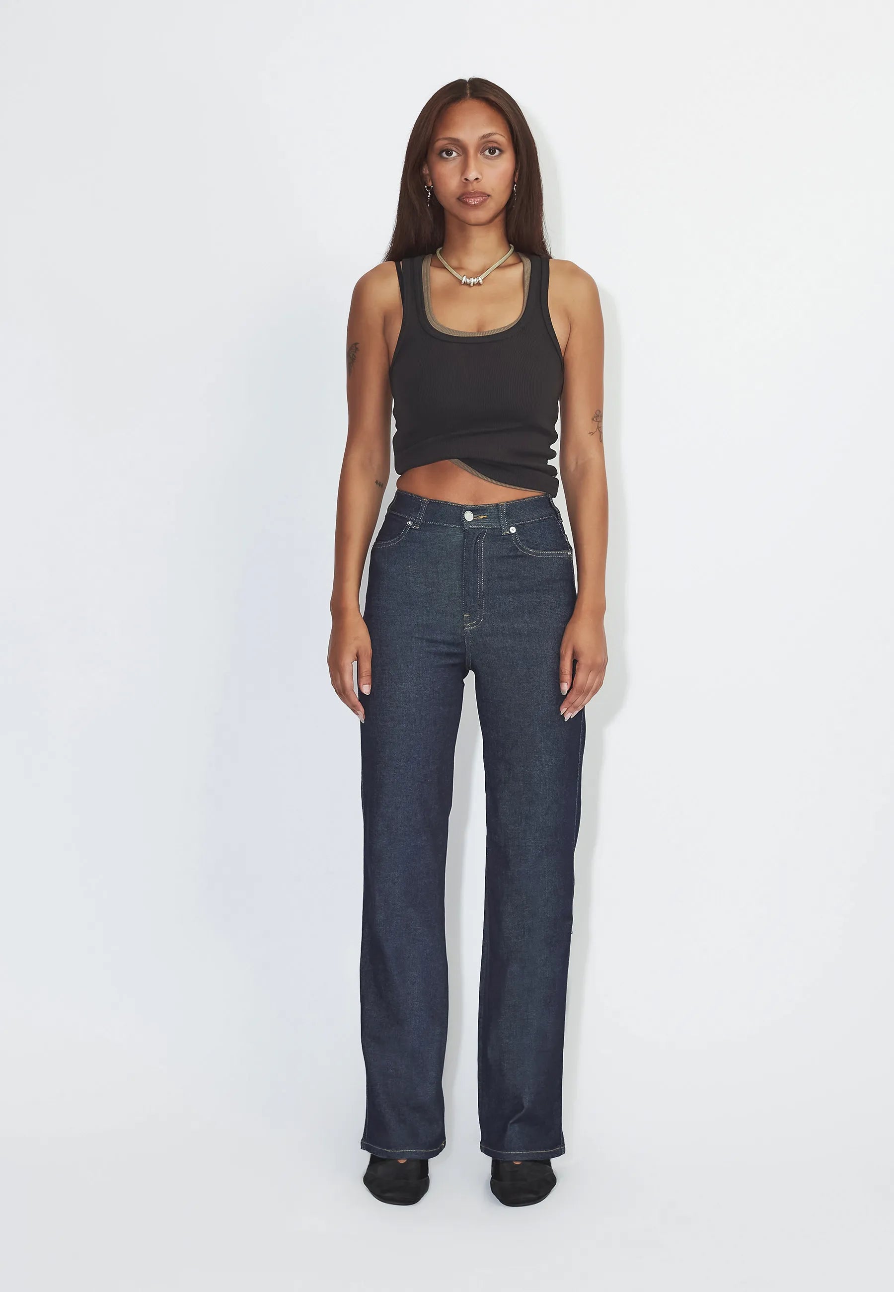 2130106F78_DrDenim_MoxyHighStraight_SheckBlueRinsed_Main_W1_3