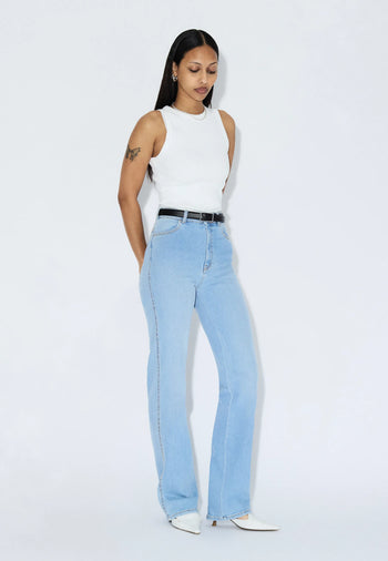2130106J34_DrDenim_MoxyHighStraight_CapePaleShade_Main_W1_3