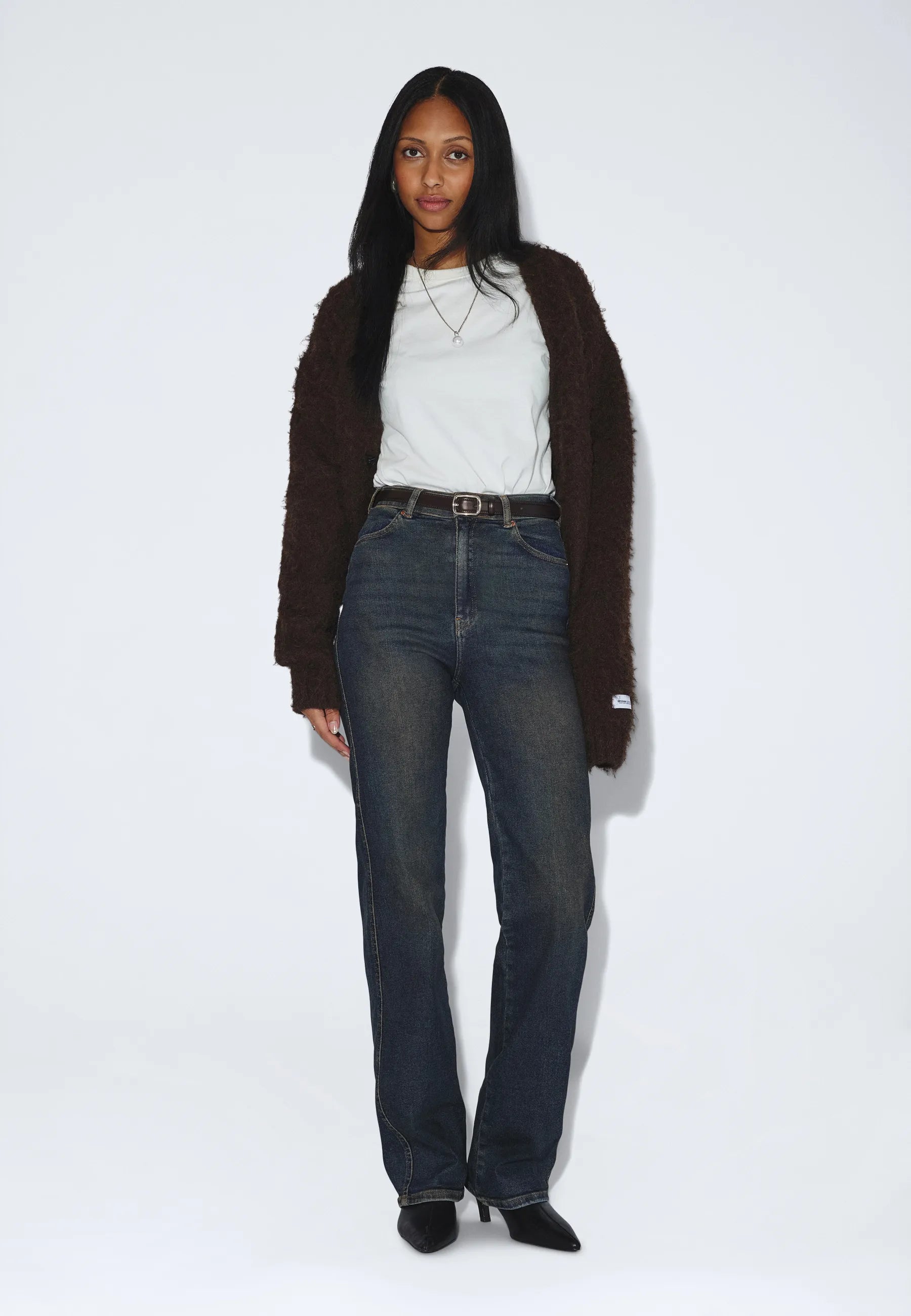 2130106U74_DrDenim_MoxyHighStraight_CapeDarkOilUsed_main_W1_4