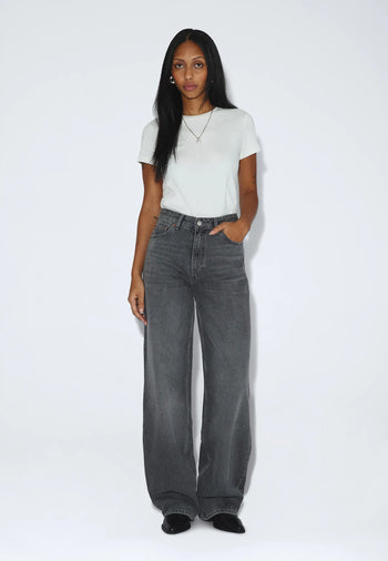 2230101184_DrDenim_DonnaHighRelaxed_MidGreyUsed_main_W1_4