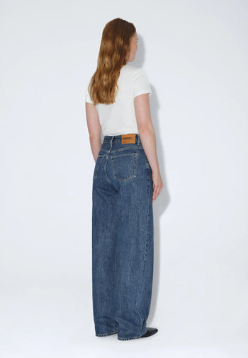 2230101M07_DrDenim_DonnaHighRelaxed_DriftMidRetro_main_W2_1