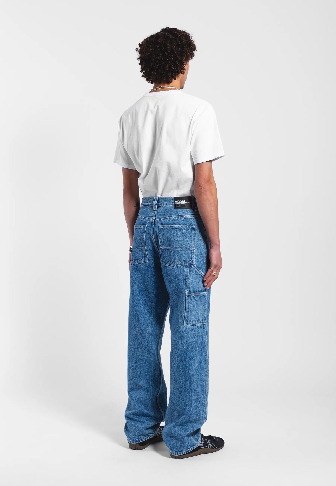2230102L37_400
