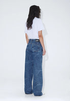 2310103067_DrDenim_HillLowRelaxed_HoneyFun_Main_W2_1