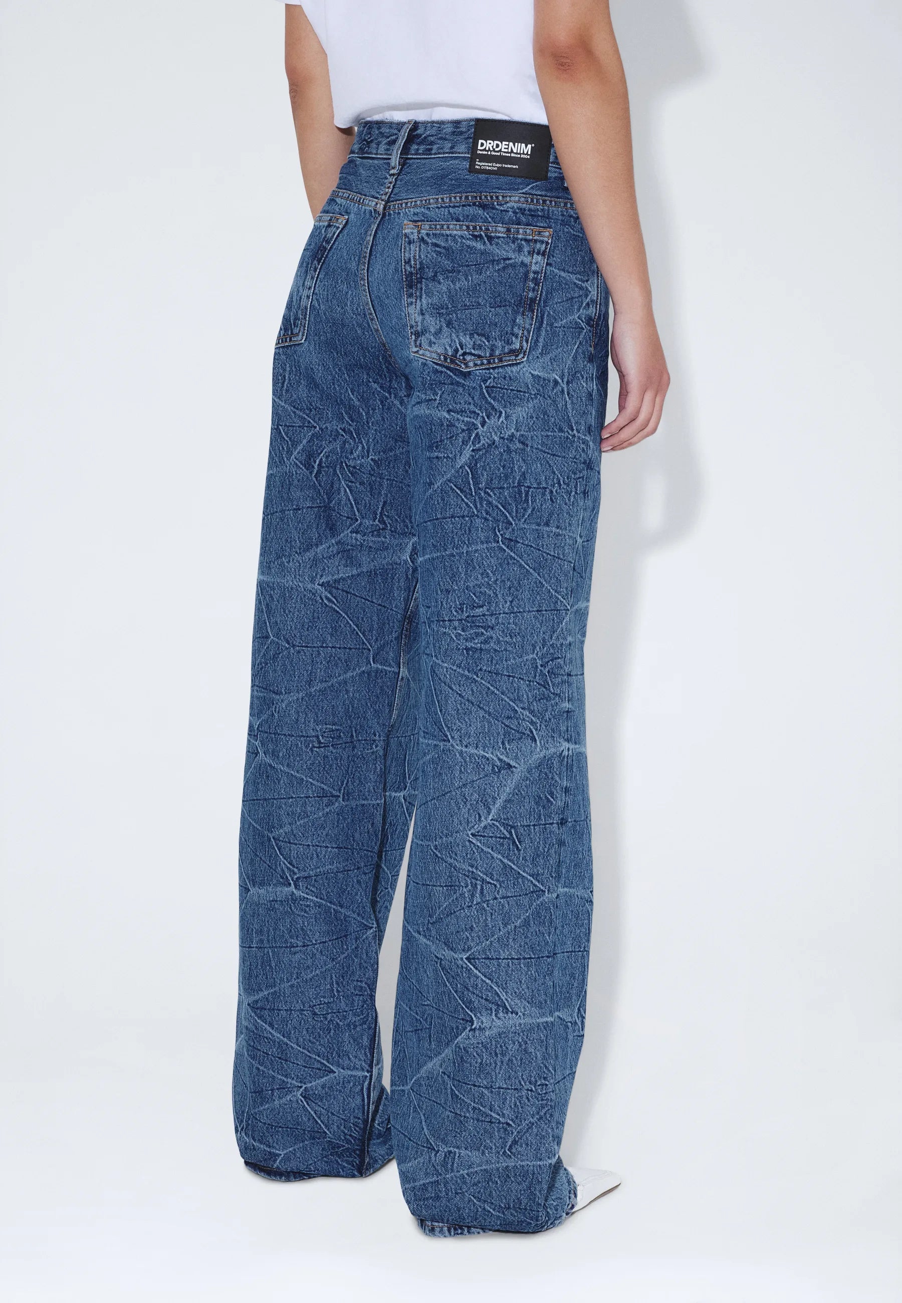 2310103067_DrDenim_HillLowRelaxed_HoneyFun_Main_W4_1