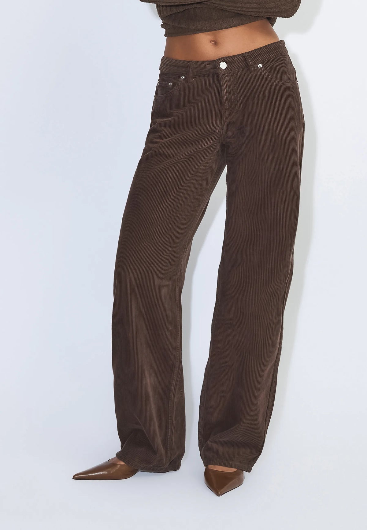 2310103BY2_DrDenim_HillLowRelaxed_DarkBrownCord_Main_W3_1