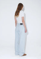 2310103L08_DrDenim_HillLowRelaxed_StreamSuperlightRetroContrast_Main_W2_1