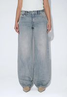 2310103M01_DrDenim_HillLowRelaxed_DriftLightUsed_main_W3_1