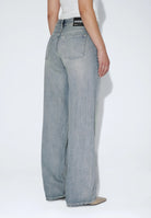 2310103M01_DrDenim_HillLowRelaxed_DriftLightUsed_main_W4_1