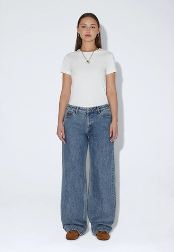 2310103M09_DrDenim_HillLowRelaxed_DriftSkyRetro_main_W1_1
