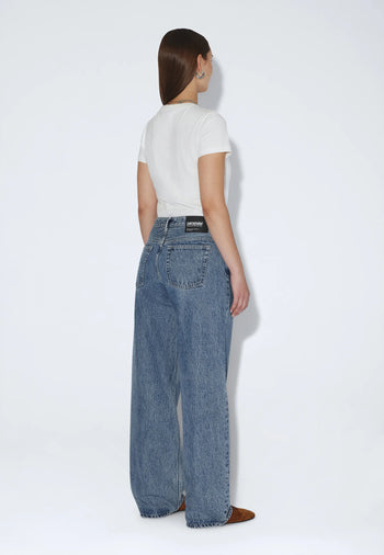 2310103M09_DrDenim_HillLowRelaxed_DriftSkyRetro_main_W2_1