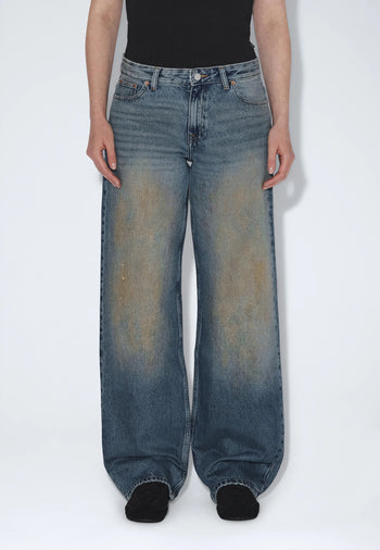 2310103M14_DrDenim_HillLowRelaxed_StreamMidMudStains_main_W3_1