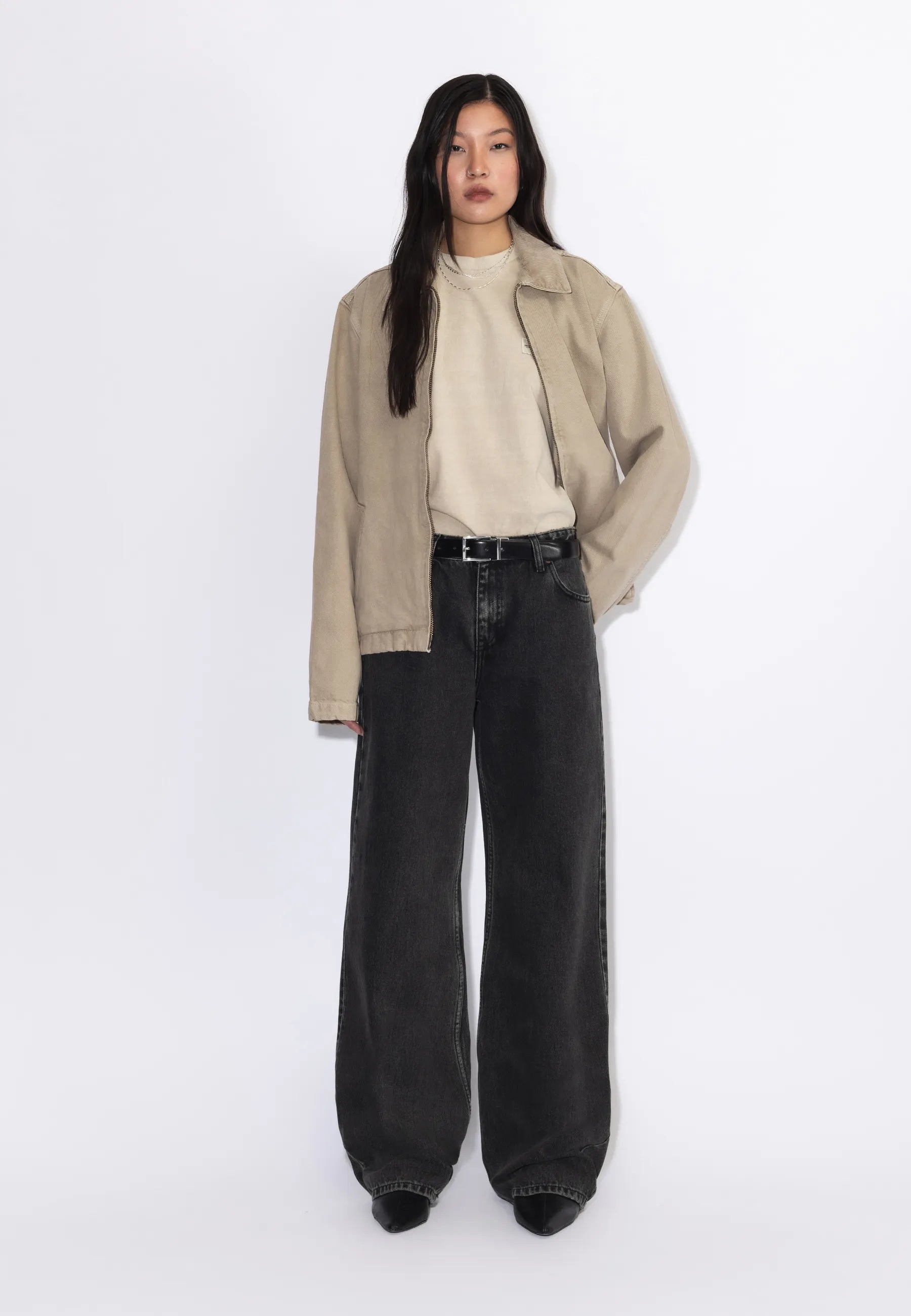 2310103V60_DrDenim_HillLowRelaxed_AgedBlack_Main_W1_1