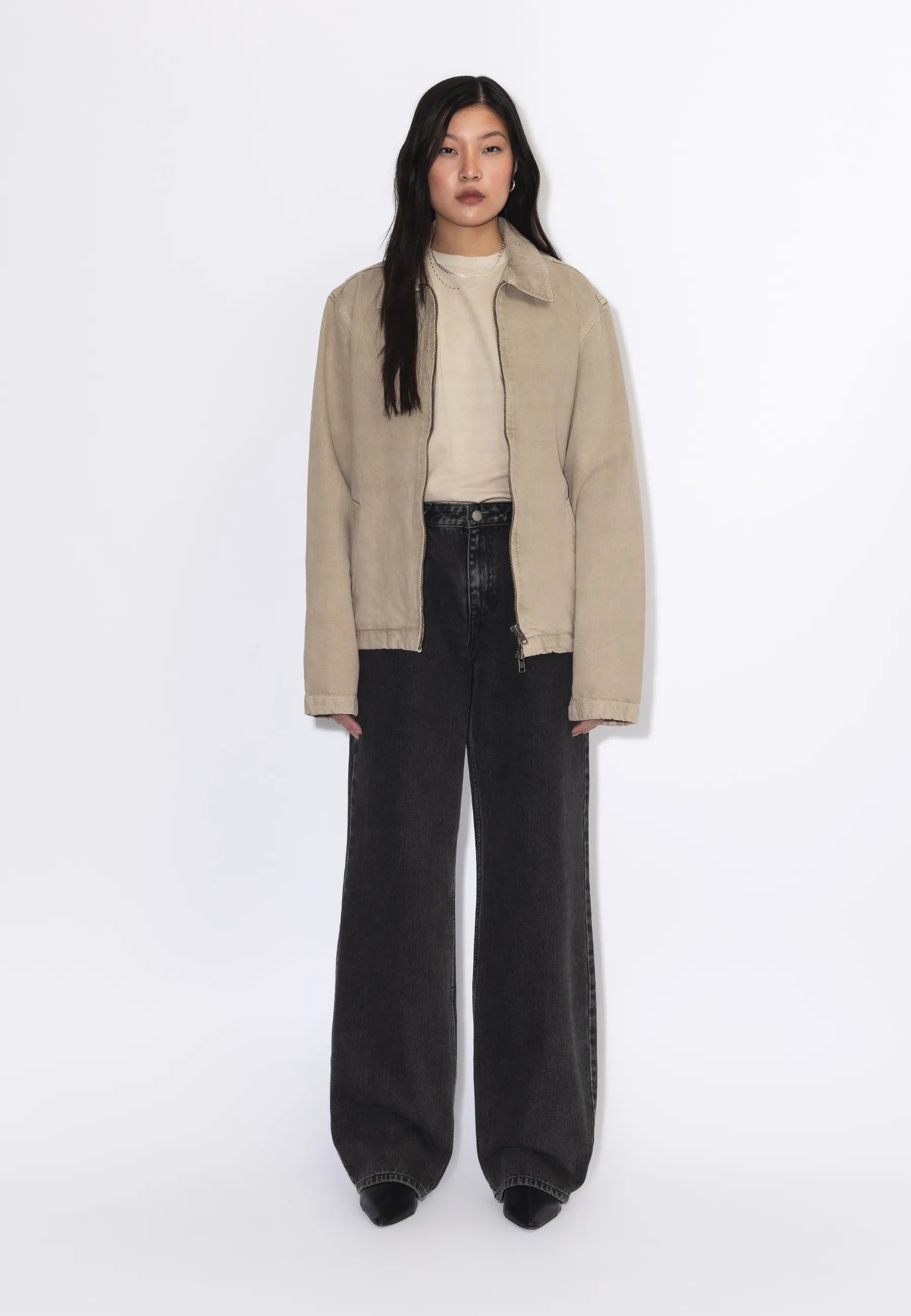 2310103V60_DrDenim_HillLowRelaxed_AgedBlack_Main_W1_3