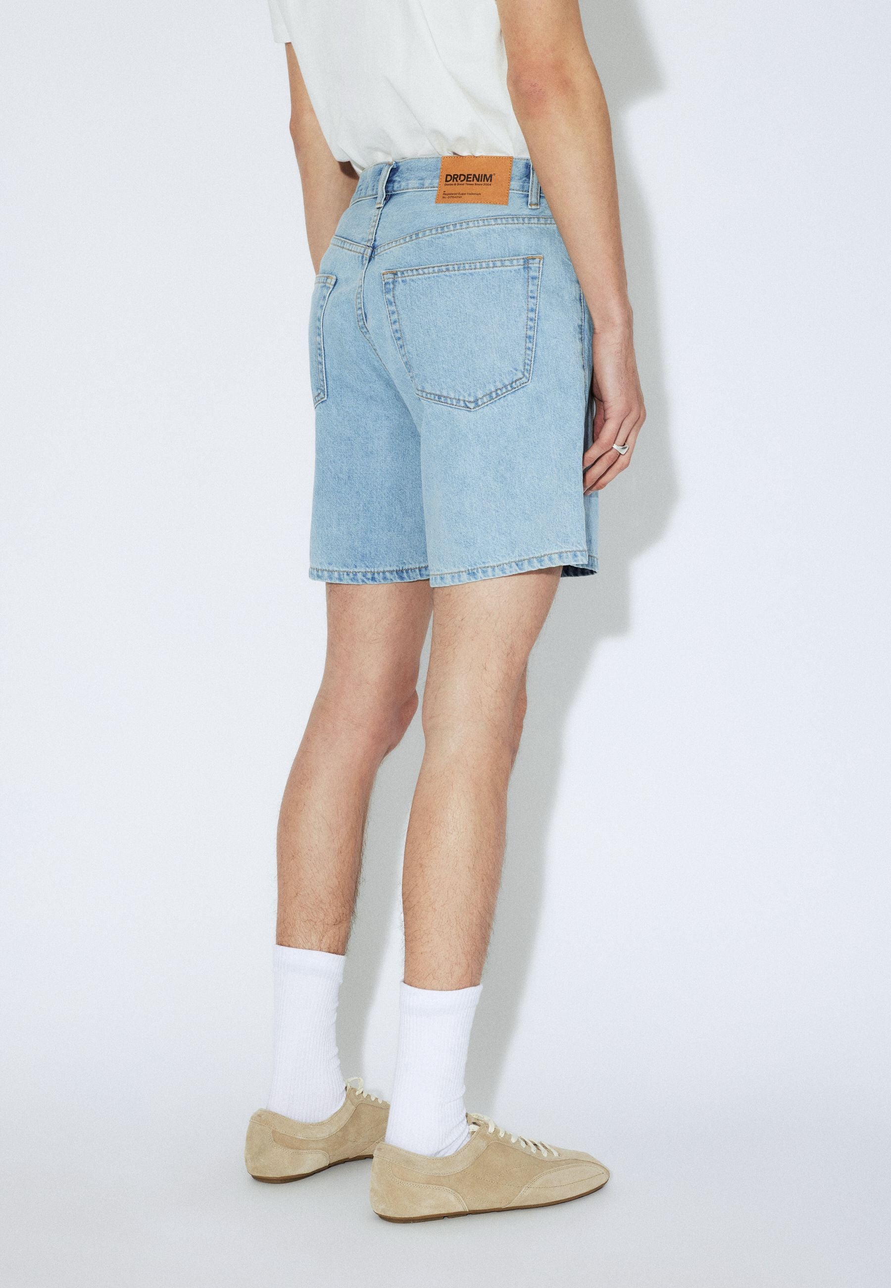 2320101V33_DrDenim_RoanShorts_HazeLightRetro_Main_M4_1
