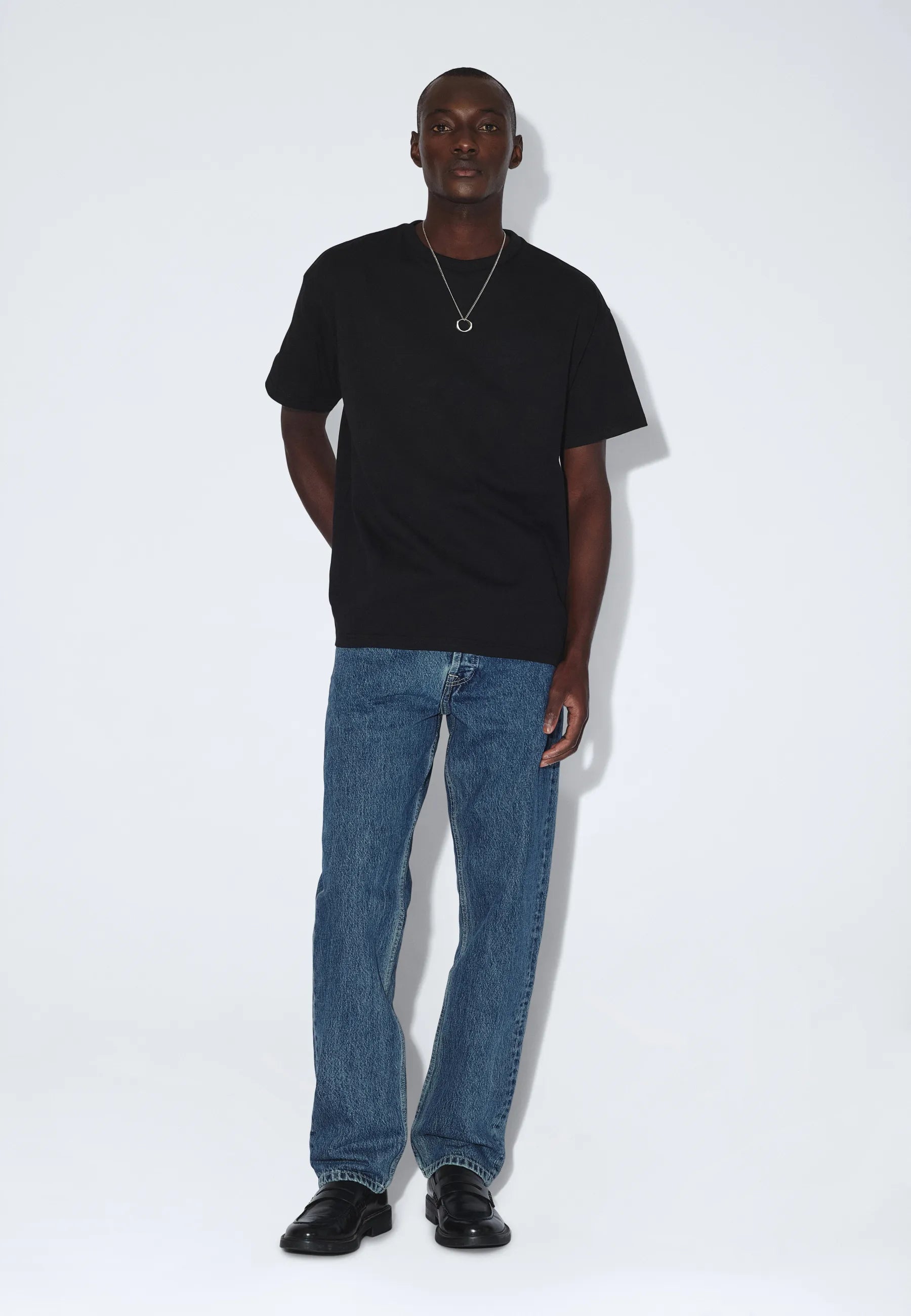 2411115101_DrDenim_TrooperTee_Black_main_M1_1