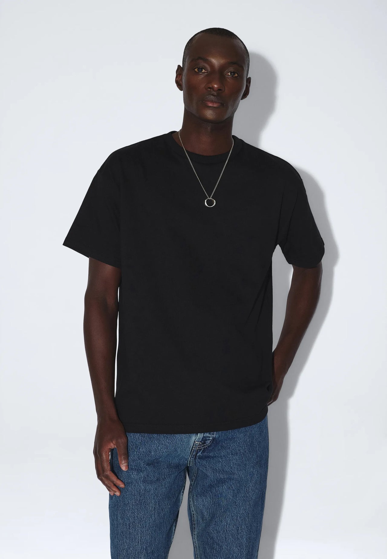 2411115101_DrDenim_TrooperTee_Black_main_W3_1