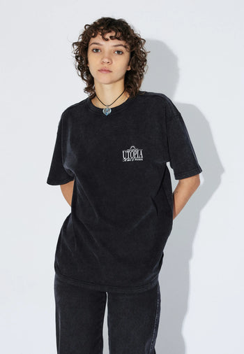 2411115BG4_DrDenim_TrooperTee_WashedBlackUtopia_Main_W3_2