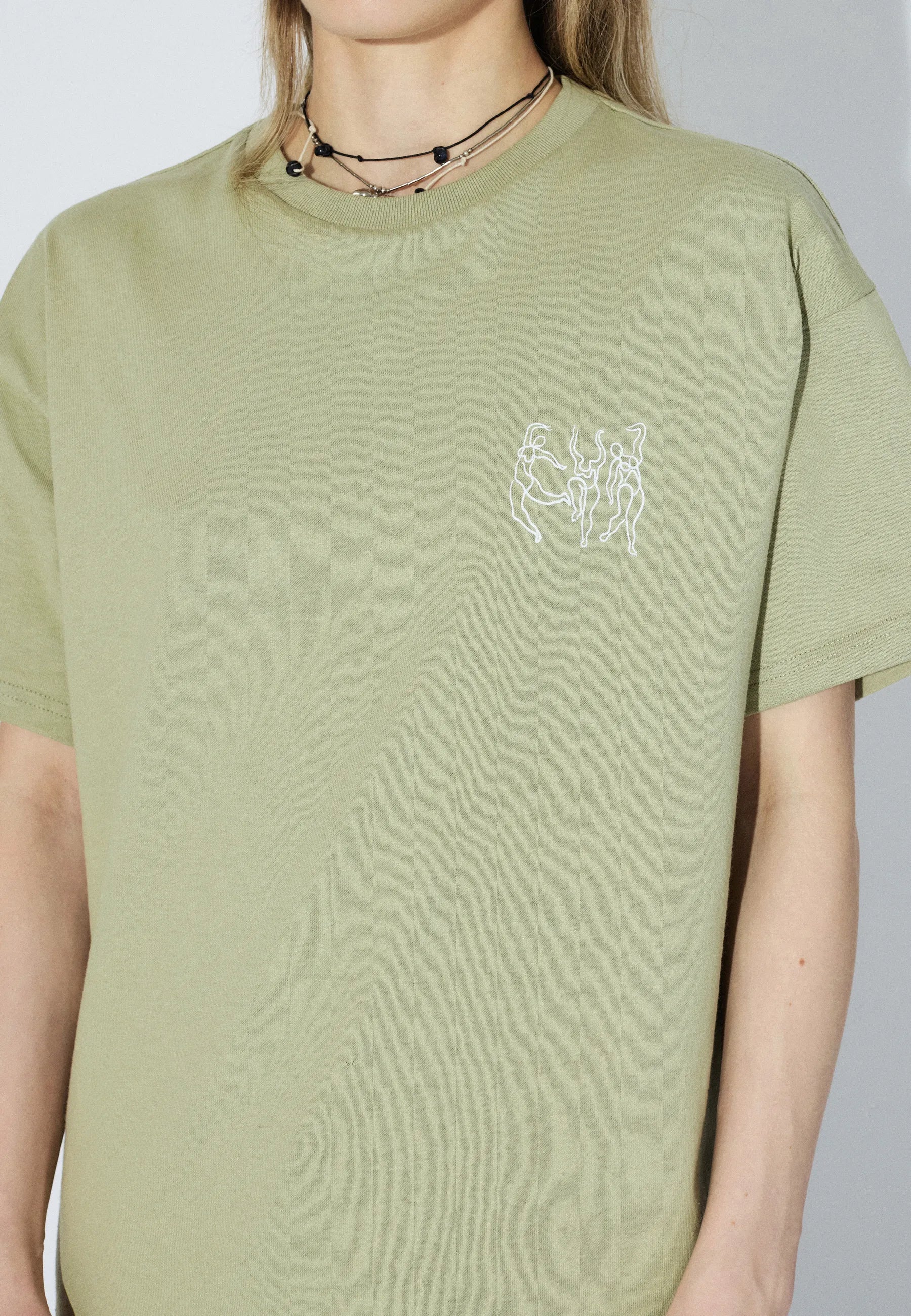 2411115BG6_DrDenim_TrooperTee_LtGreenDance_Main_W5_1