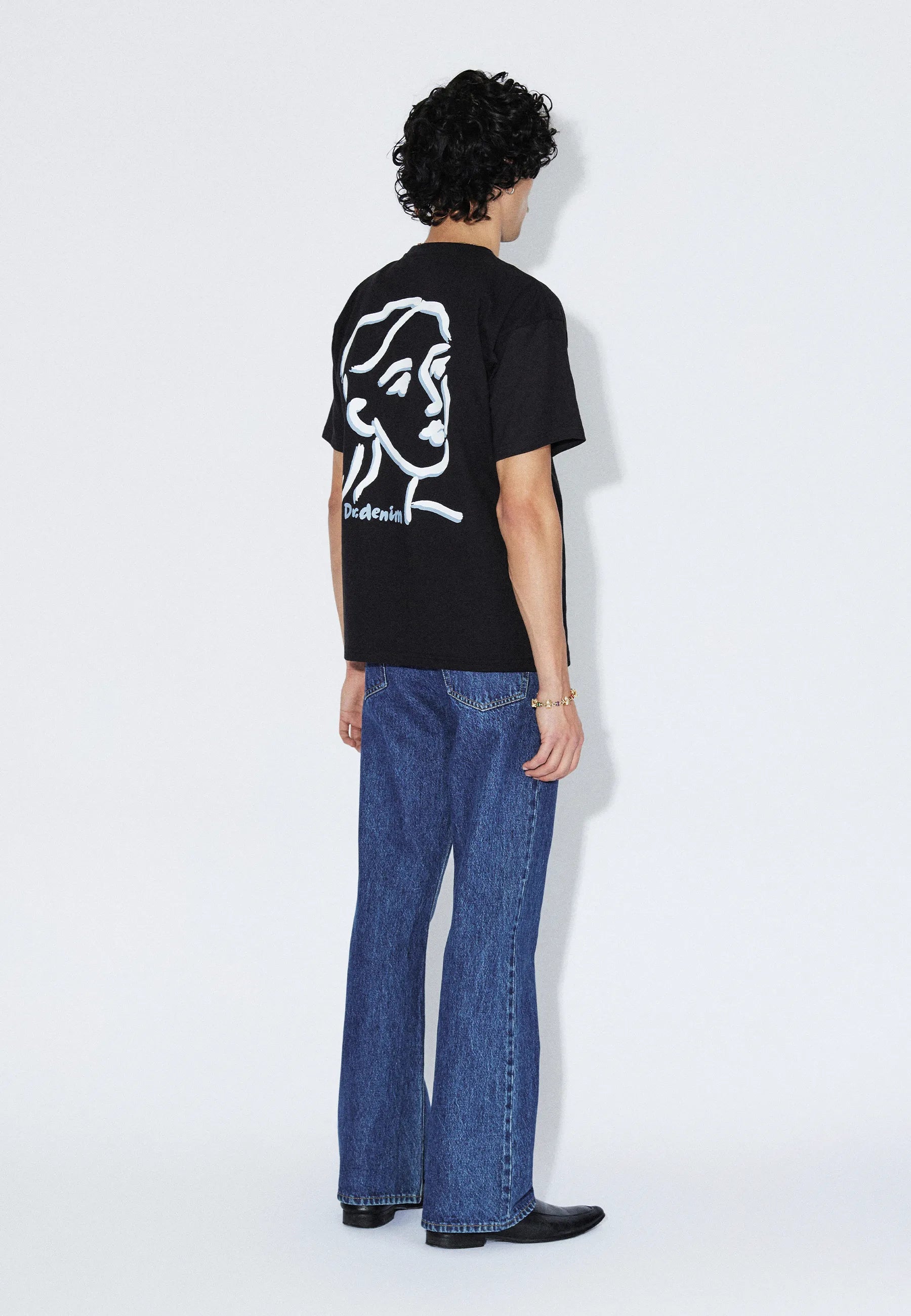 2411115BG7_DrDenim_TrooperTee_BlackDraw_Main_M2_1