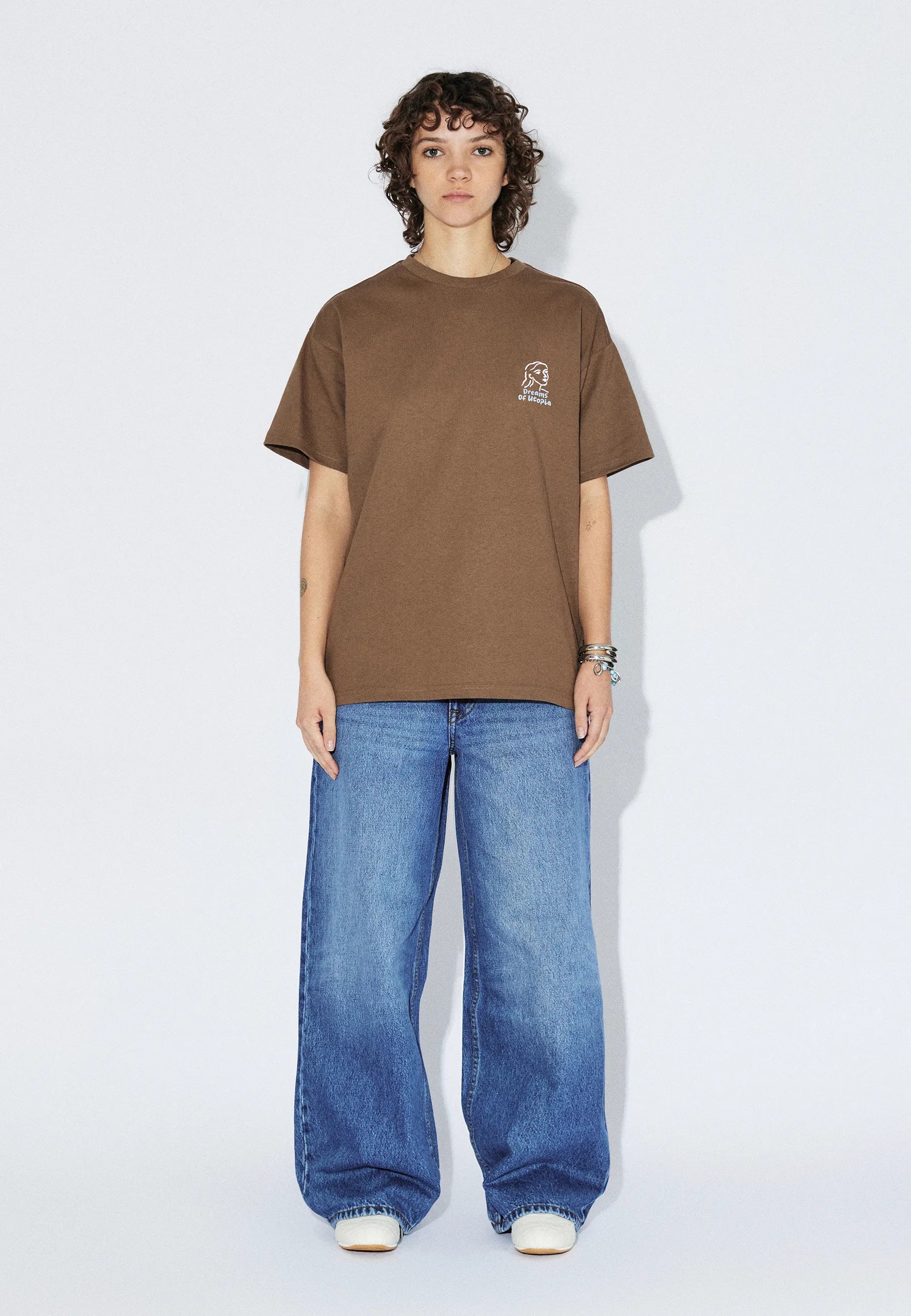 2411115BG8_DrDenim_TrooperTee_BrownDraw_Main_W1_1