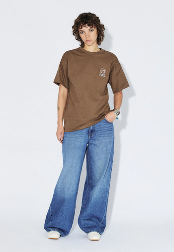 2411115BG8_DrDenim_TrooperTee_BrownDraw_Main_W1_3