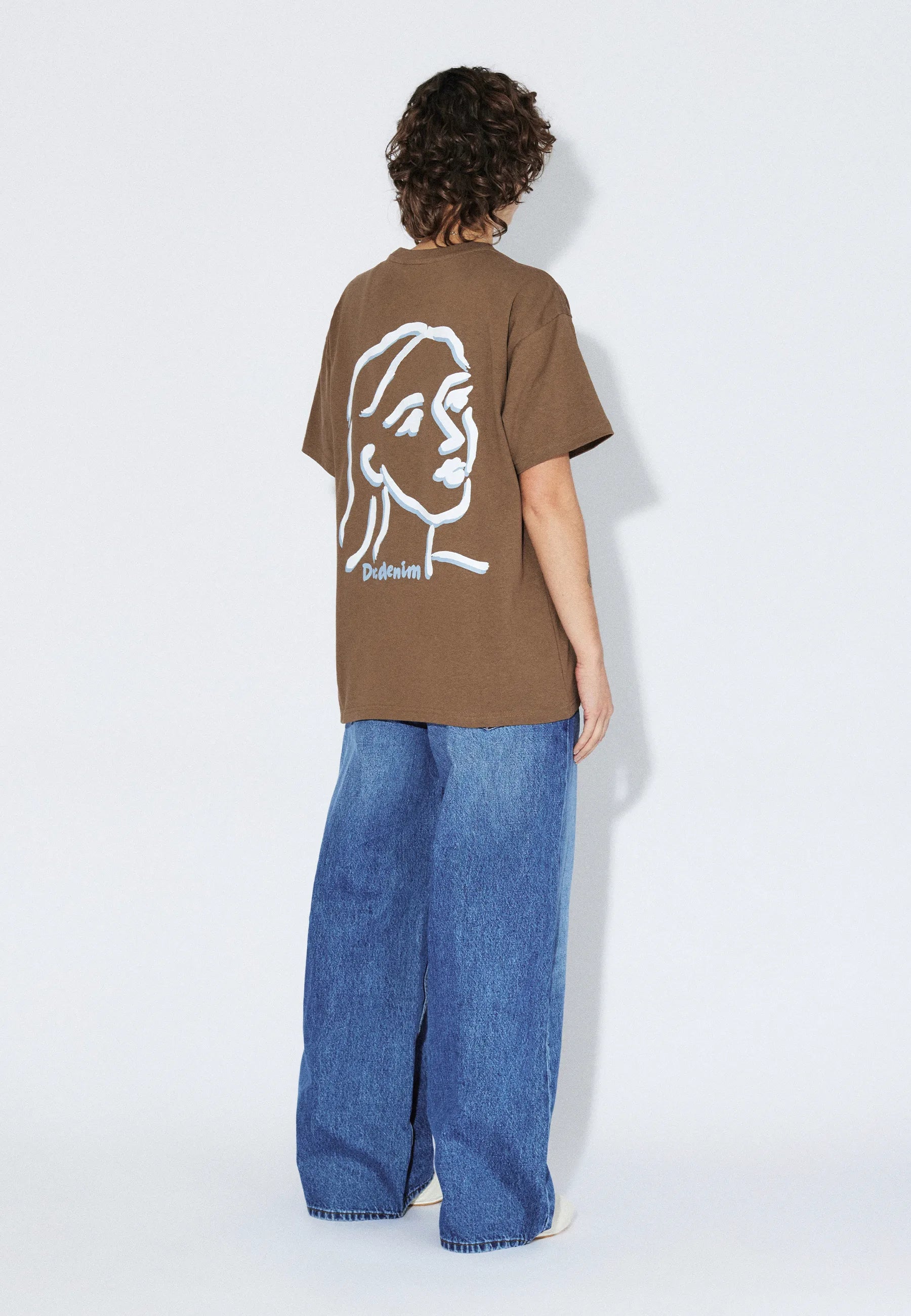 2411115BG8_DrDenim_TrooperTee_BrownDraw_Main_W2_1