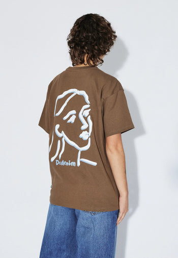 2411115BG8_DrDenim_TrooperTee_BrownDraw_Main_W4_1