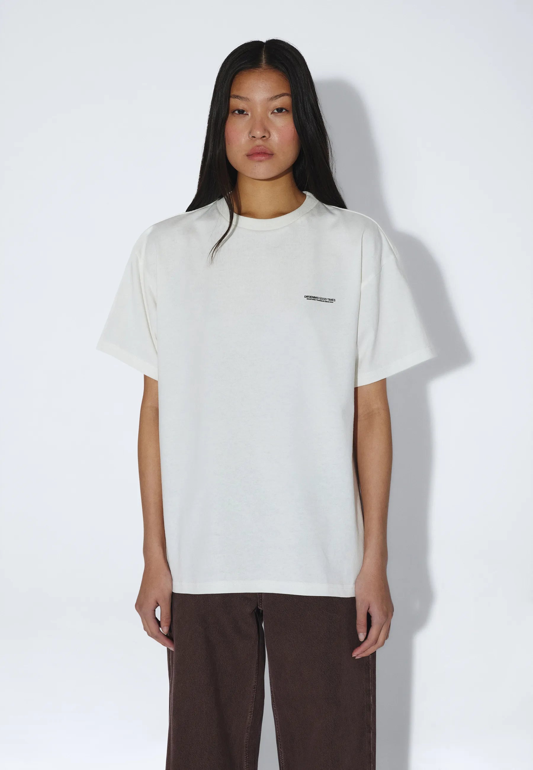 2411115BR6_DrDenim_TrooperTee_OffWhiteBloom_main_W3_1