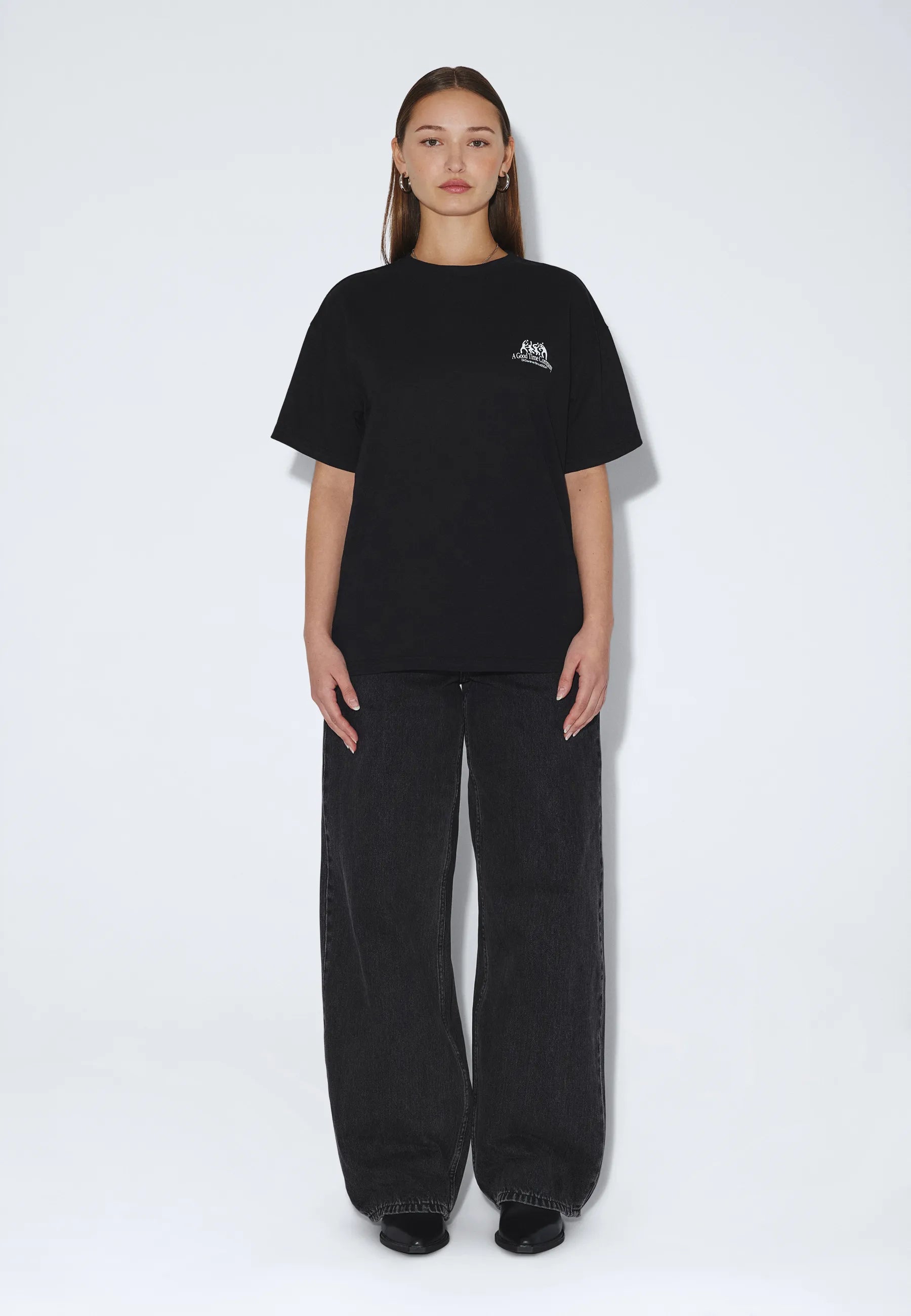2411115BS6_DrDenim_TrooperTee_BlackTime_main_W1_1