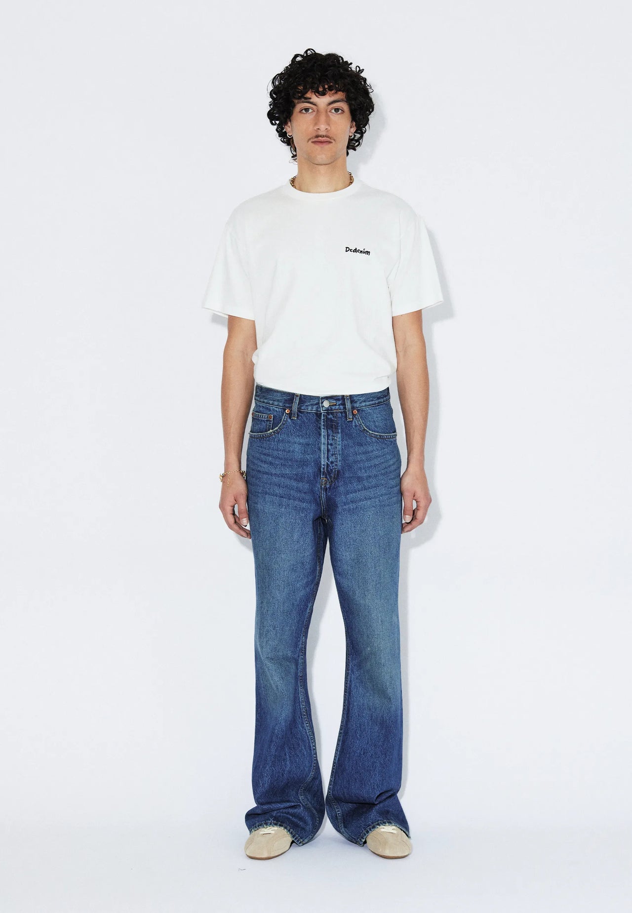 2430107L97_DrDenim_RiftWideBootcut_StreamDarkFadeVintage_Main_M1_1