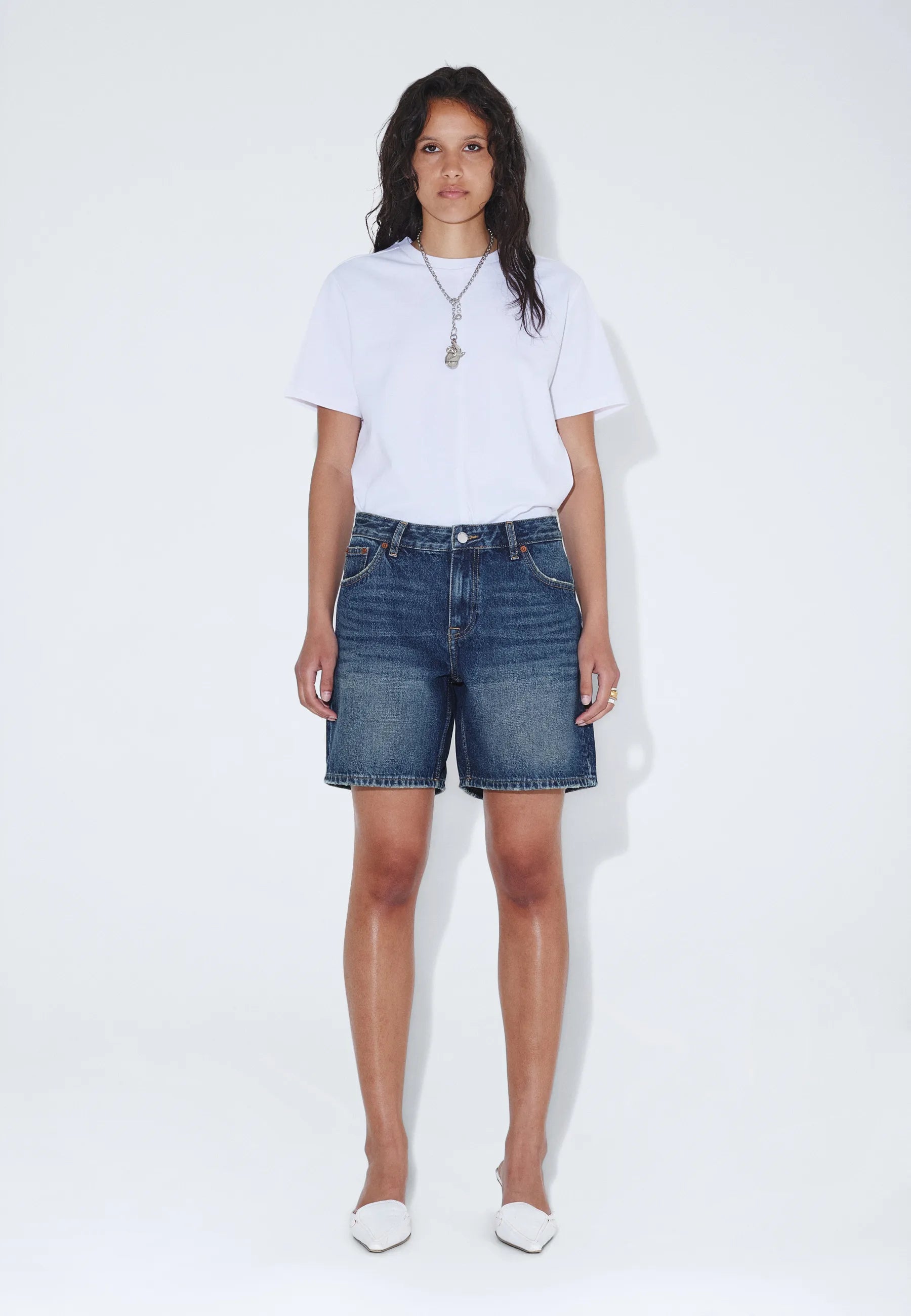 2430112L97_DrDenim_HillShorts_StreamDarkFadeVintage_Main_W1_4