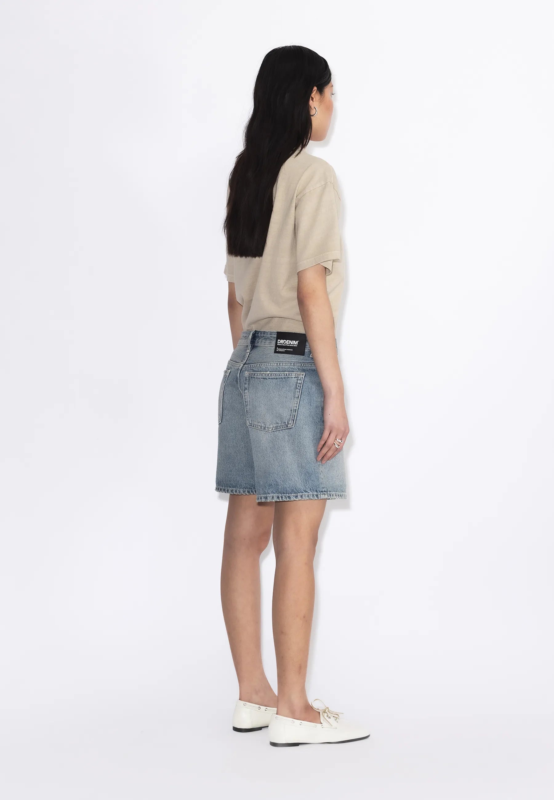 2430112M01_DrDenim_HillShorts_DriftLightUsed_Main_W2_1
