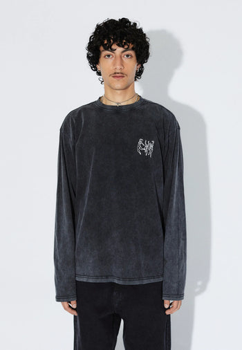 2431103BJ3_DrDenim_CaidenLongsleeve_WashedBlackDance_Main_M3_1