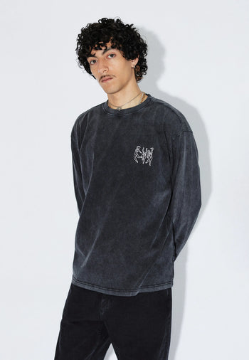 2431103BJ3_DrDenim_CaidenLongsleeve_WashedBlackDance_Main_M3_2