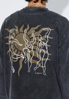 2431103BJ3_DrDenim_CaidenLongsleeve_WashedBlackDance_Main_M5_2