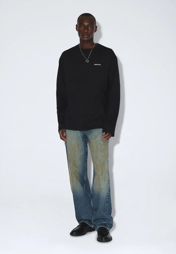 2431103BO4_DrDenim_CaidenLongsleeve_BlackCircleFlower_main_M1_1