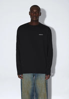 2431103BO4_DrDenim_CaidenLongsleeve_BlackCircleFlower_main_M3_1