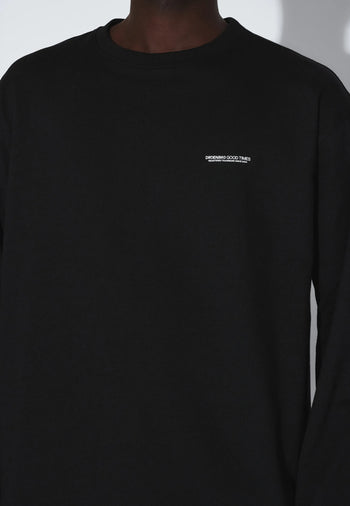 2431103BO4_DrDenim_CaidenLongsleeve_BlackCircleFlower_main_M5_1