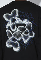 2431103BO4_DrDenim_CaidenLongsleeve_BlackCircleFlower_main_M5_2