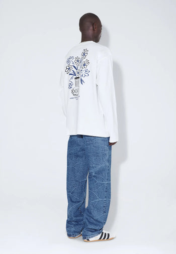 2431103CA1_DrDenim_CaidenLongsleeve_OffWhiteFlower_Main_M2_1