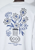 2431103CA1_DrDenim_CaidenLongsleeve_OffWhiteFlower_Main_M5_2