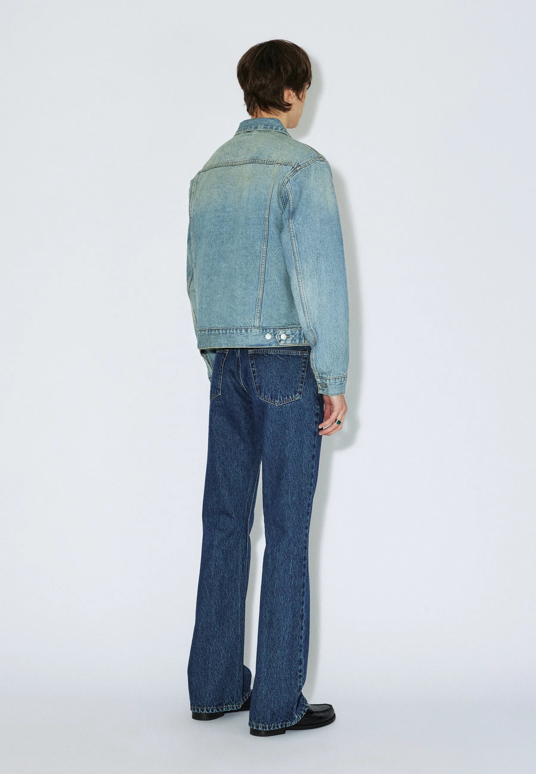 2431104L95_DrDenim_JoeyTruckerJacket_StreamSkyAged_Main_M2_1