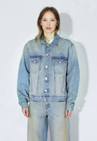 2431104L95_DrDenim_JoeyTruckerJacket_StreamSkyAged_Main_W3_1